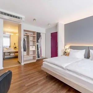 Plaza Gasometer Otel Viyana
