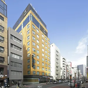 Candeo Shimbashi Tokio