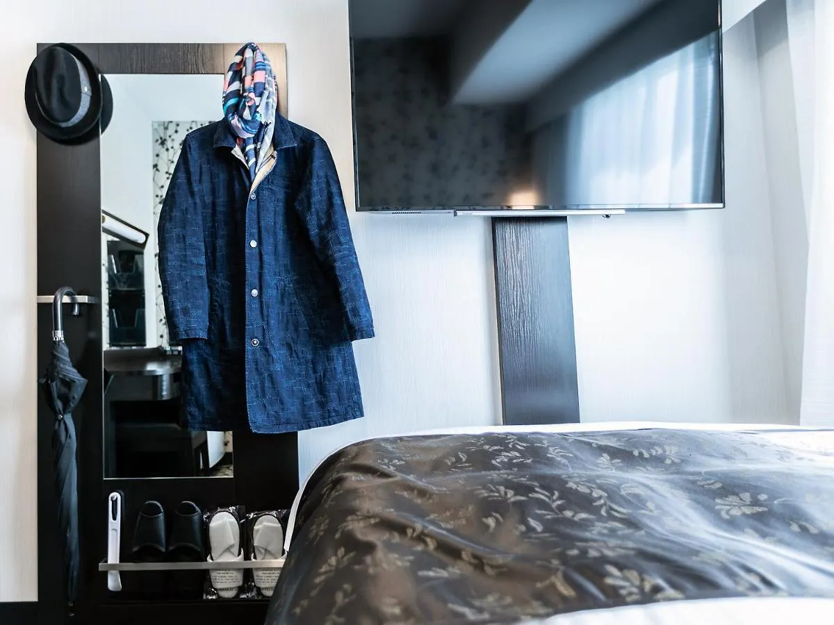 ***  Apa Hotel Asakusa Kuramae Kita Tokyo Japan